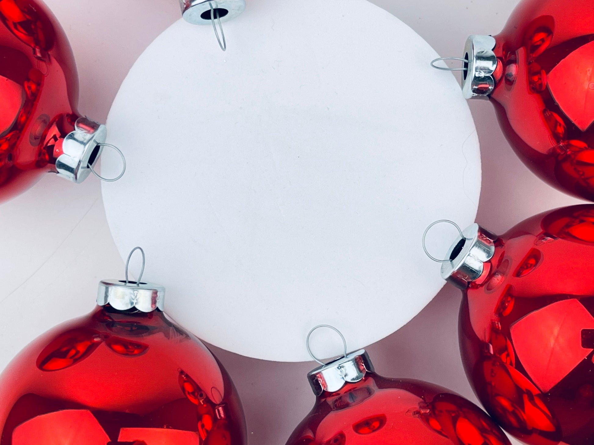 Product image for 'vintage red glass christmas tree ornaments set of six 6 made in canada' (view 191549)