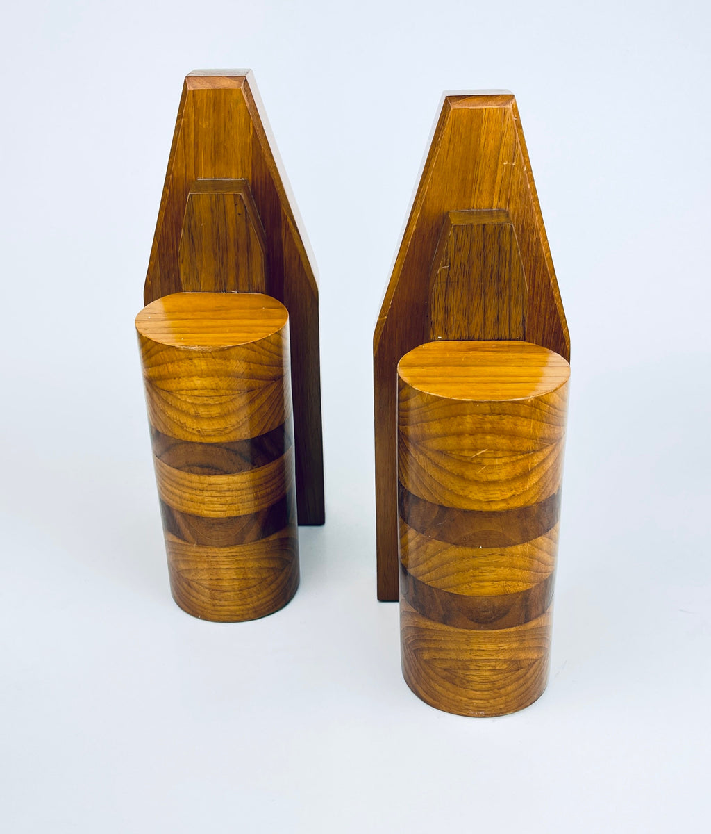 Product image for 'vintage handmade oak mahogany wood book ends felted bottoms' (view c75869)
