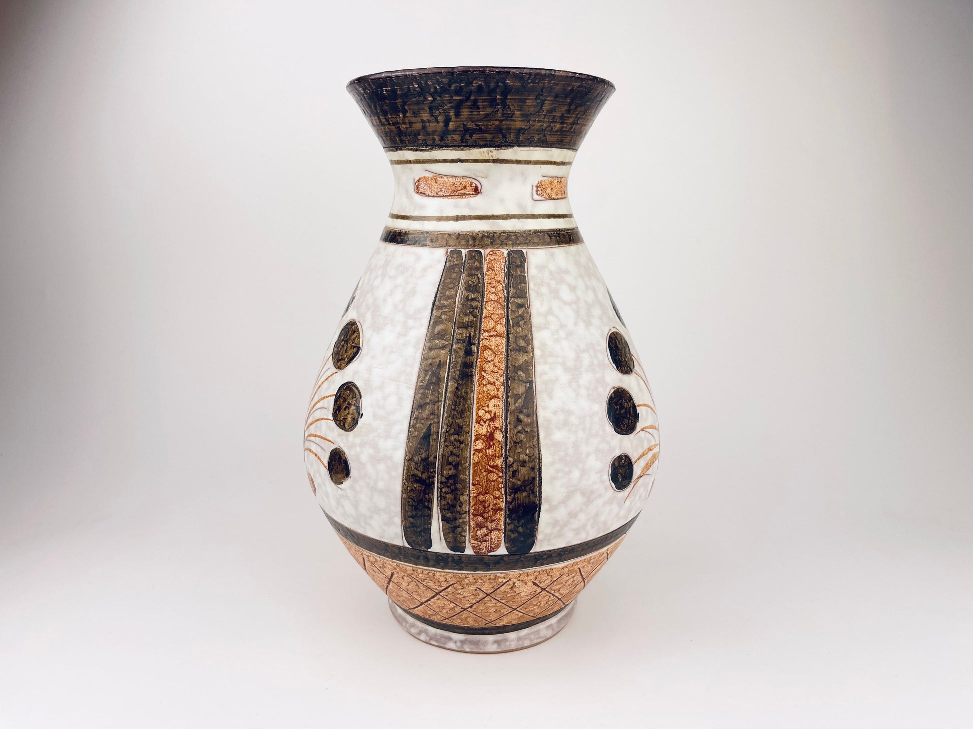 Product image for 'vintage italian muted earth tone hand painted mcm pottery widemouth vase made in italy by italica arc pottery' (view c11629)