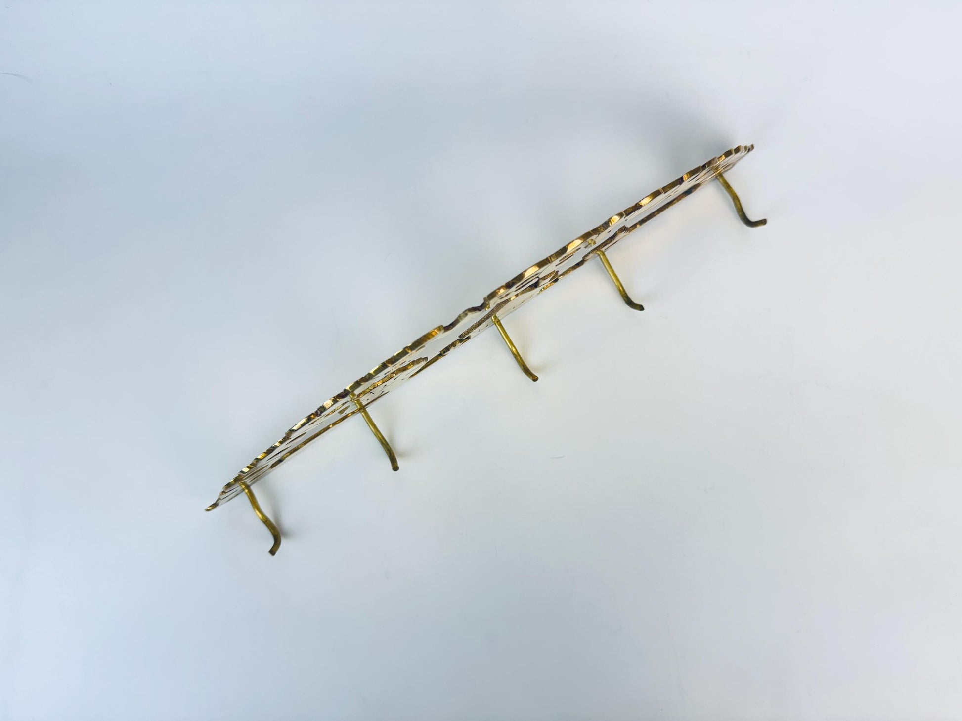 Product image for 'vintage brass home sweet home wall hooks coat key holder wall mounted cottage scene' (view ee9978)