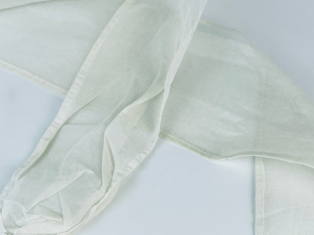 Product image for 'vintage polka dot organza waist apron ukrainian pattern' (view 59af27)