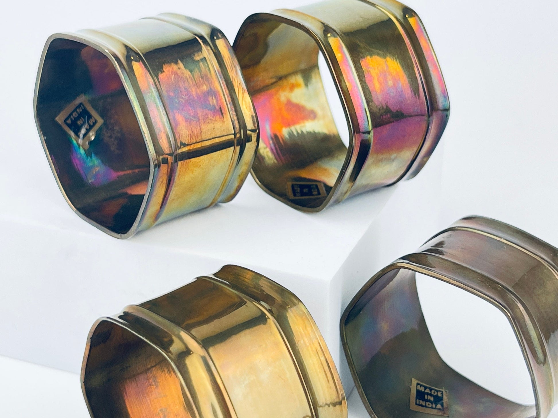 Product image for 'vintage hexagonal brass napkin ring holders set of four 4 attractive aged patina' (view b5c29a)