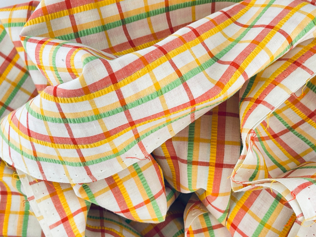 Product image for 'vintage bright colourful plaid fabric textured ribbon lines 44 x 72' (view 2a1a25)