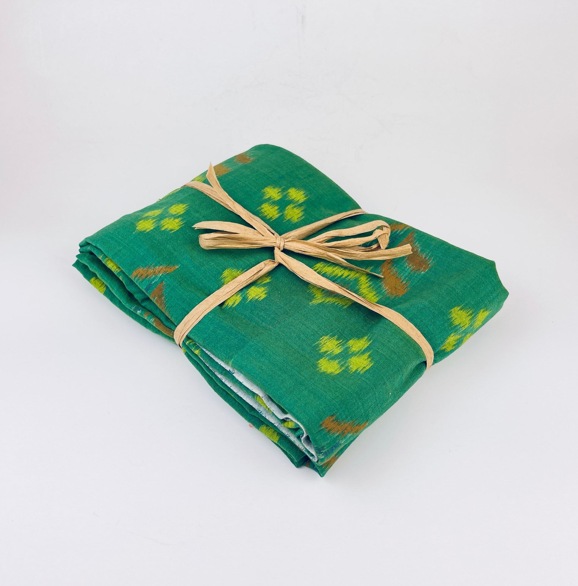 Product image for 'vintage green yellow brown geometric ikat cotton fabric 40 5 x 80' (view ce6b05)