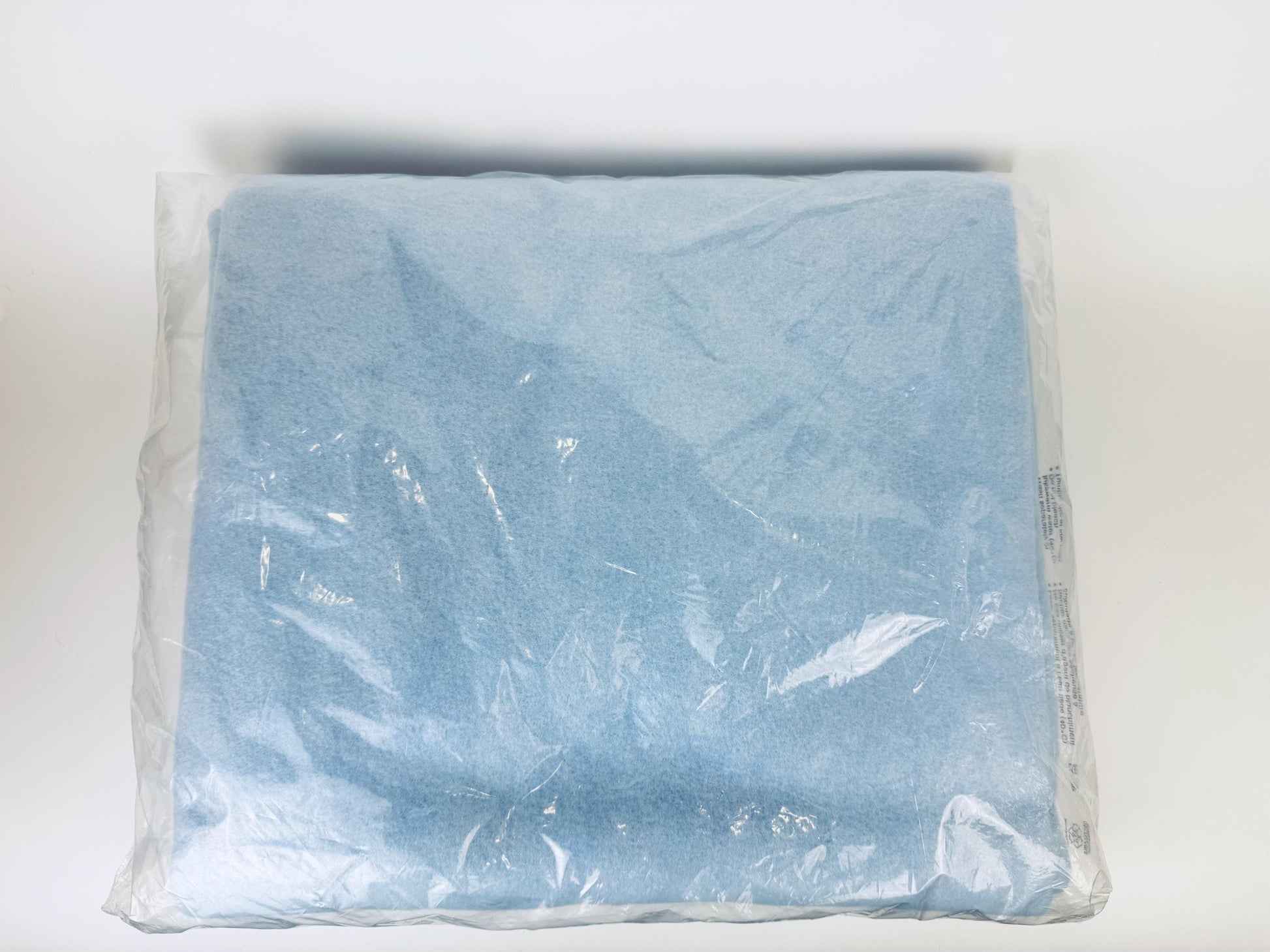 Product image for 'vintage arctic blue twin blanket satin ribbon trim new old stock nos made in canada by esmond' (view ecbb55)