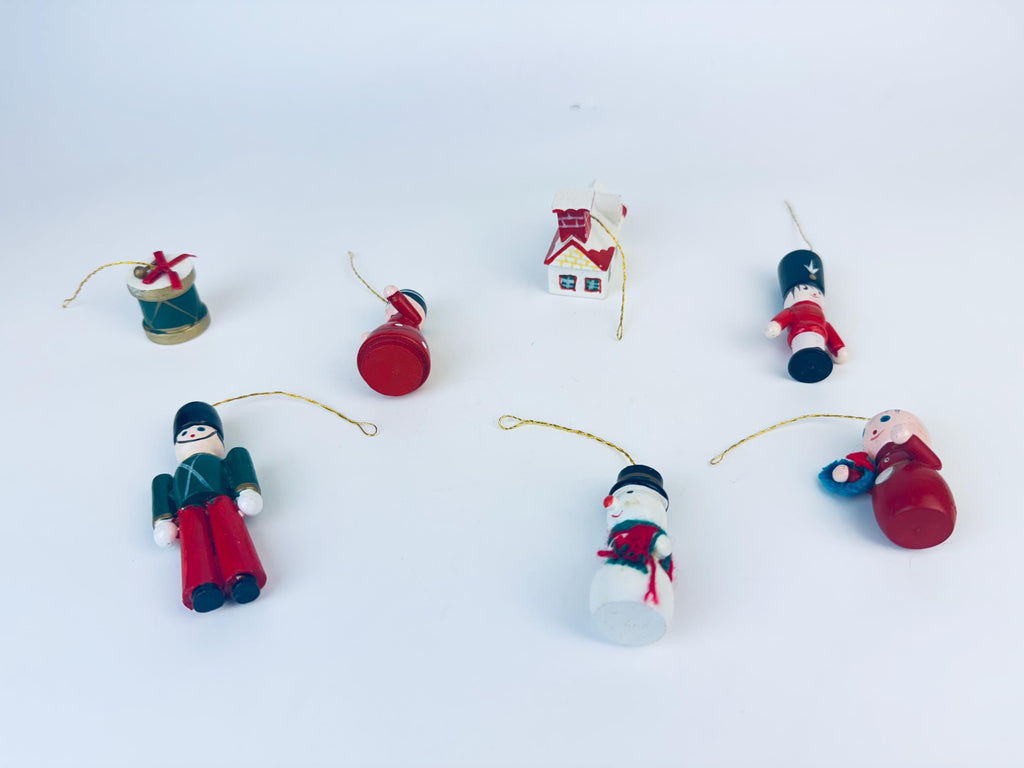 Product image for 'vintage hand painted wooden christmas tree ornaments sets sold separately' (view 6ae77a)
