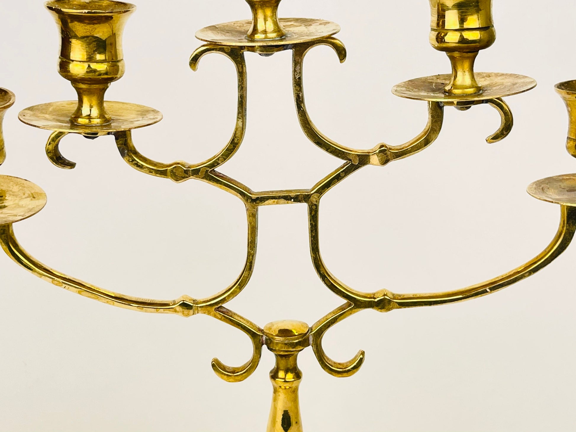 Product image for 'vintage brass candelabra five candlestick holder' (view 3d245c)
