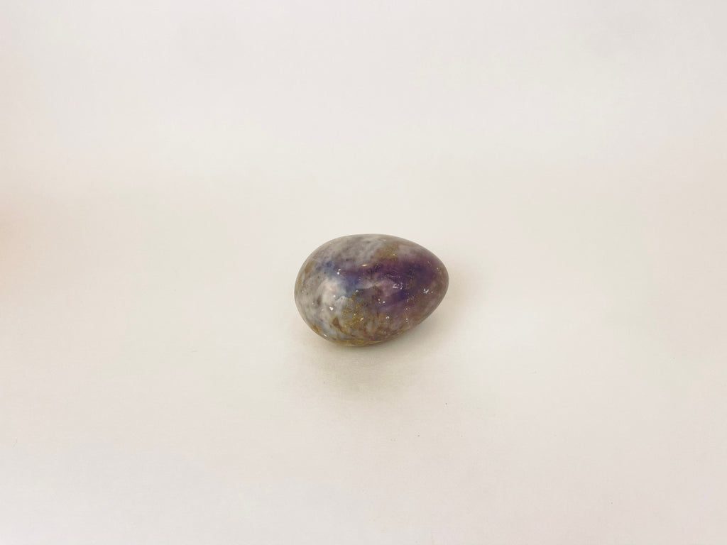 Product image for 'vintage 1970s purple marble stone egg paperweight elegant desk accent' (view 574742)