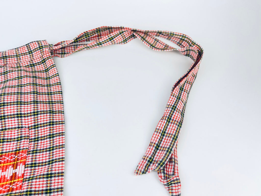 Product image for 'vintage red white plaid dual pocket waist apron' (view 24b9ad)