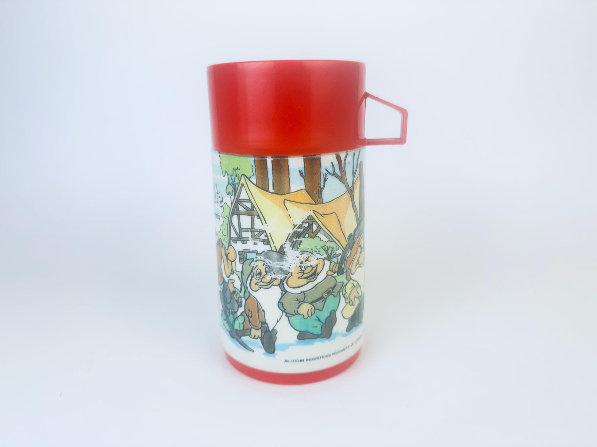 Product image for 'vintage snow white and the seven dwarfs aladdin thermos bottle keeps hot keeps cold made in canada' (view 7c5bff)