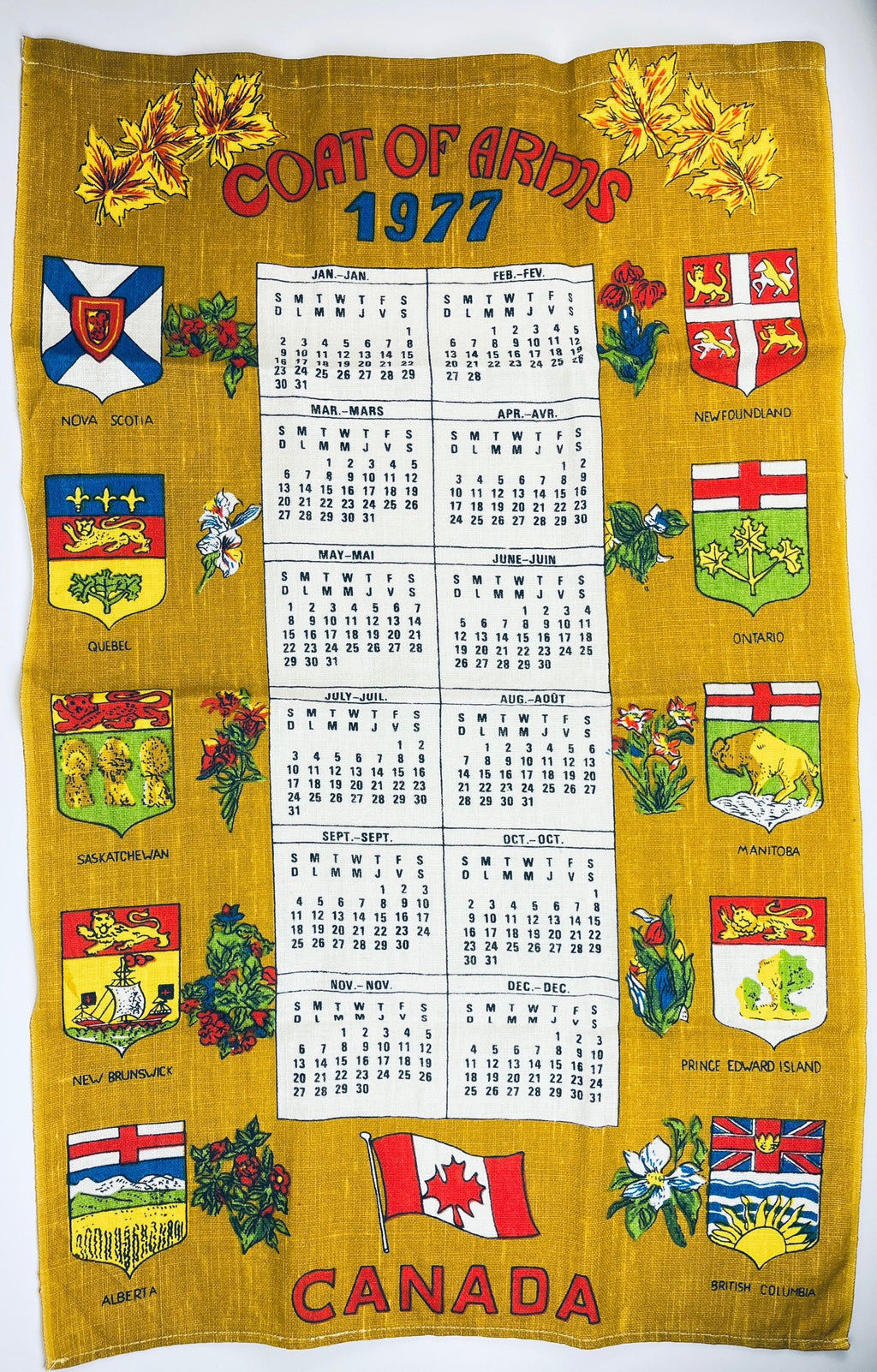 Product image for 'vintage 1977 canada coat of arms tea towel pristine linen calendar' (view 925557)