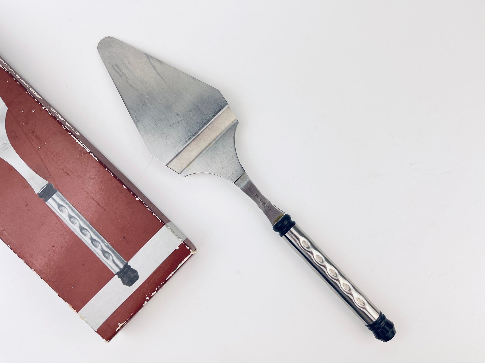 Product image for 'vintage cake server utensil stainless steel made in japan' (view ba26e0)