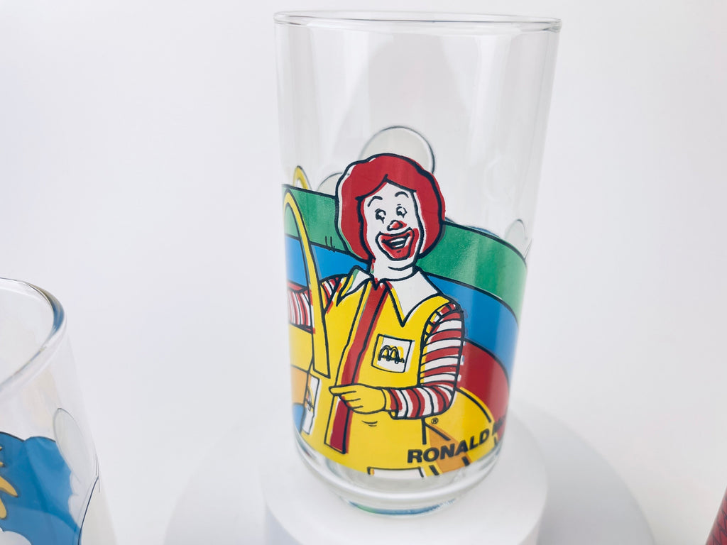 Product image for 'vintage mcdonalds canada glass tumblers grimace hamburglar birdie the early bird ronald mcdonald sold individually' (view 05c1fe)