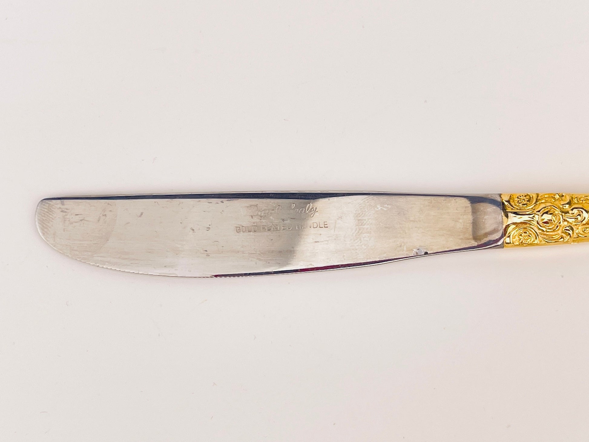 Product image for 'vintage ornate gold plated northcraft royal sealy flatware silverware made in japan stainless steel pieces sold separately' (view ff72c7)