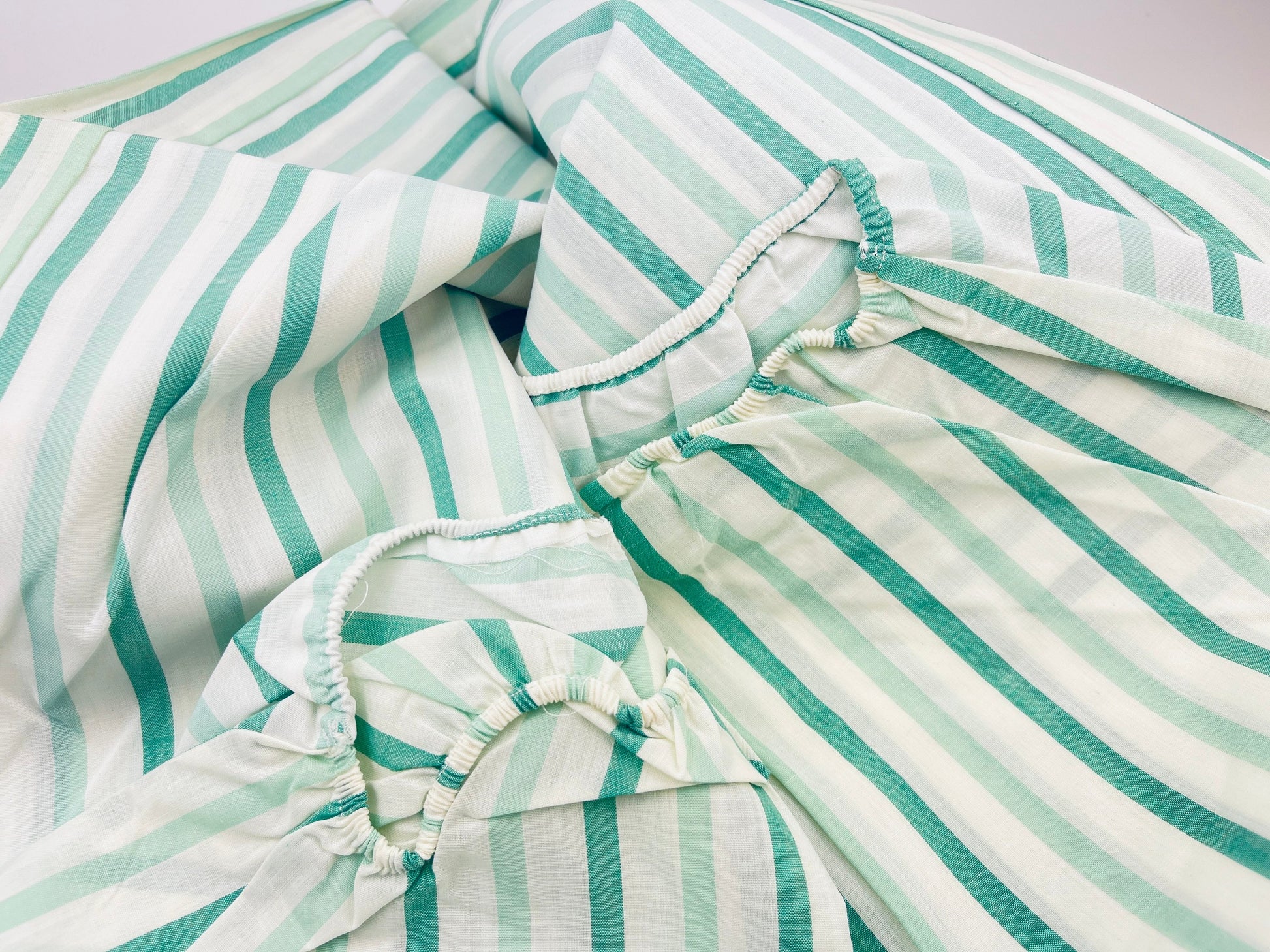 Product image for 'vintage hampshire house twin bed striped green white flat sheet cotton polyester blend new old stock nos' (view 0eb499)