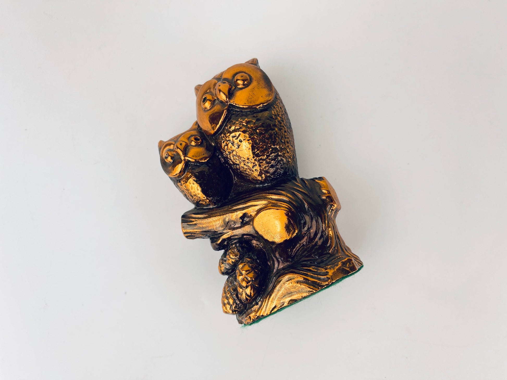 Product image for 'vintage copper metal perched owl duo tabletop figurine sculpture' (view 2606b0)