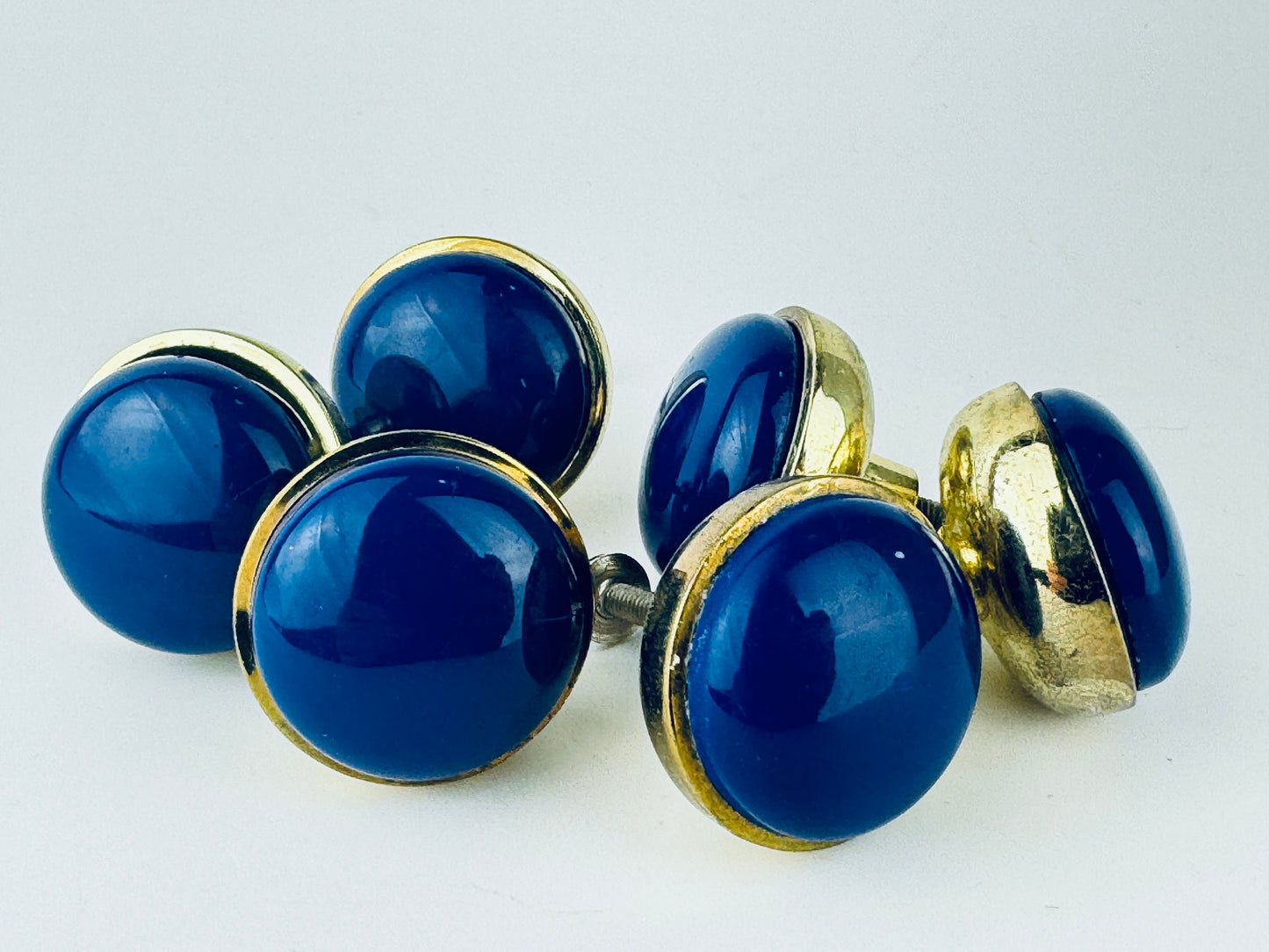 Product image for 'vintage 1980s blue plastic brass circular knob drawer pull hardware attractive aged brass patina' (view 09428a)