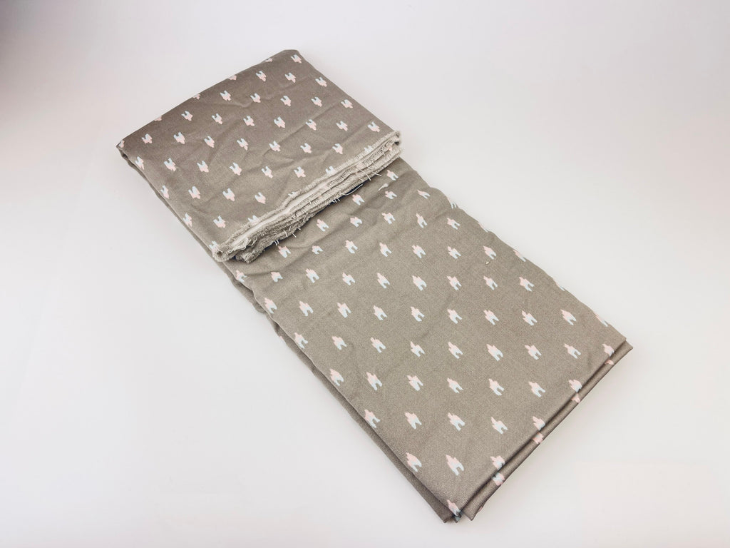 Product image for 'vintage 1990s grey pink blue southwest fabric 44 x 53 water repellent stain resistant' (view 6bf85d)