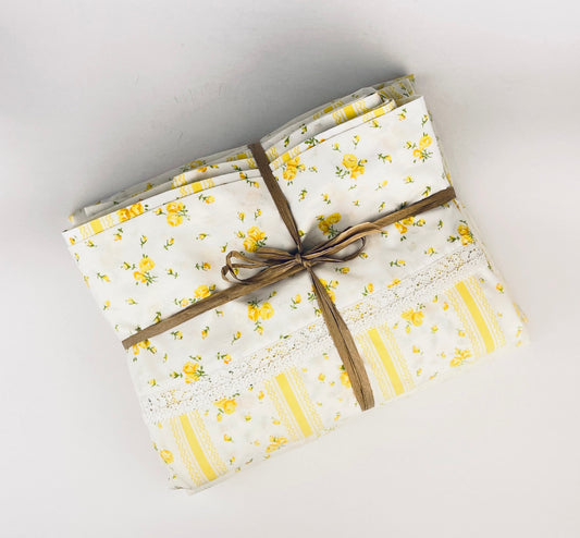 Product image for 'vintage jcpenney double twin bedding sheet set yellow floral lace pattern fashion manor percale penn prest' (view 6ba871)