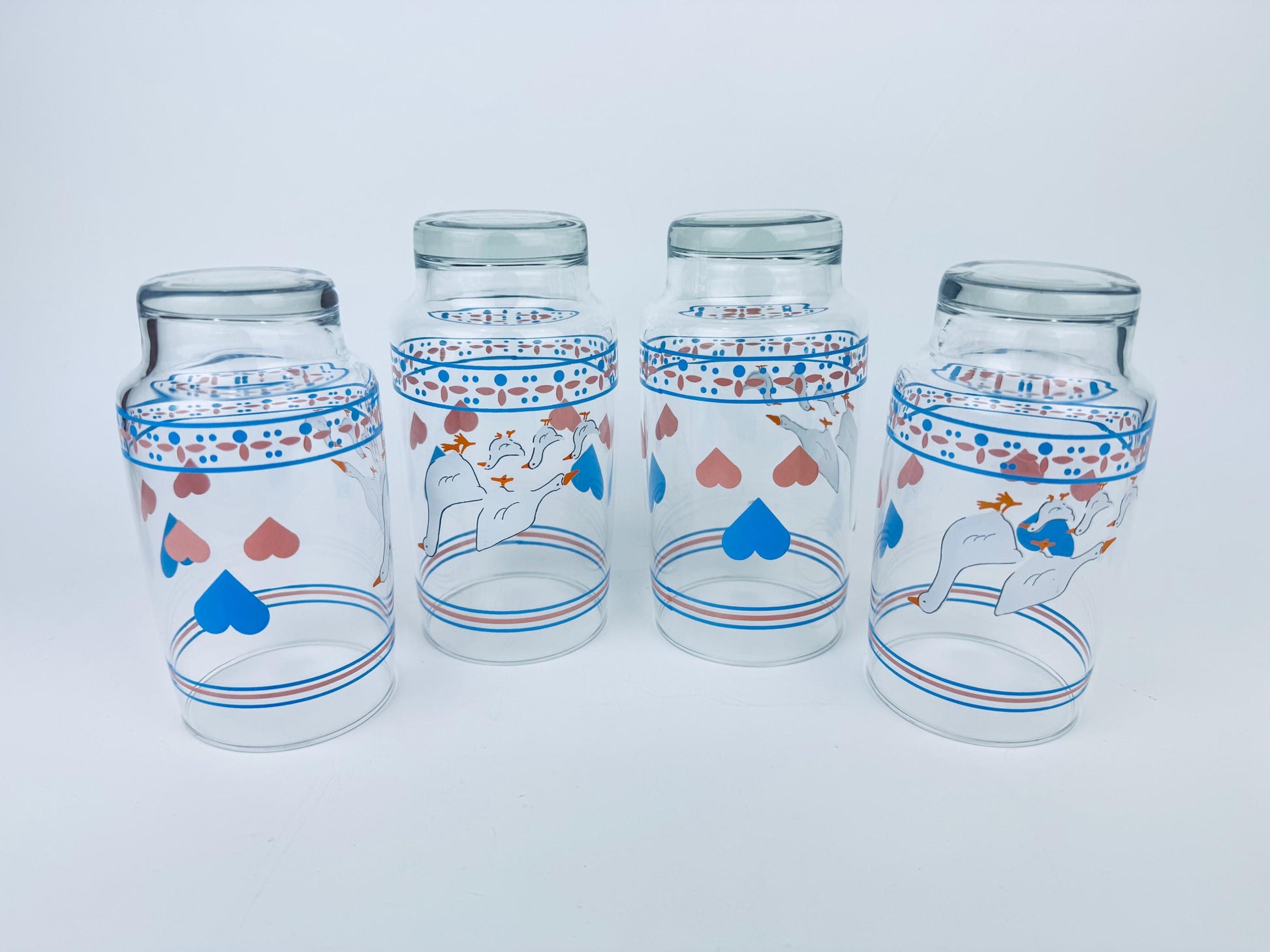 Product image for 'vintage arcopal hearts n geese glasses set of 4 french country charm' (view 6ec3f2)
