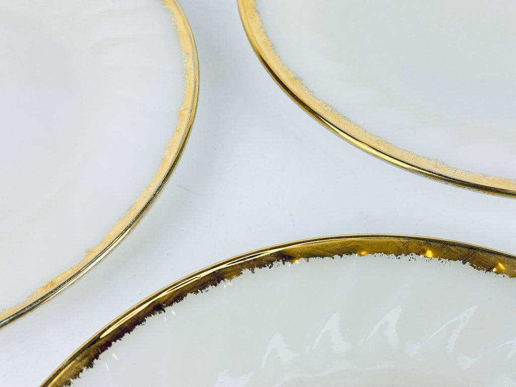 Product image for 'vintage fire king white gold gilt rim milk glass salad plates made in usa sold separately' (view 280454)