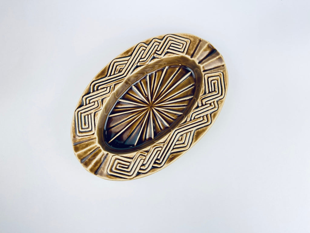 Product image for 'vintage usa pottery brown ash tray ceramic drip glazed' (view 7b0da4)