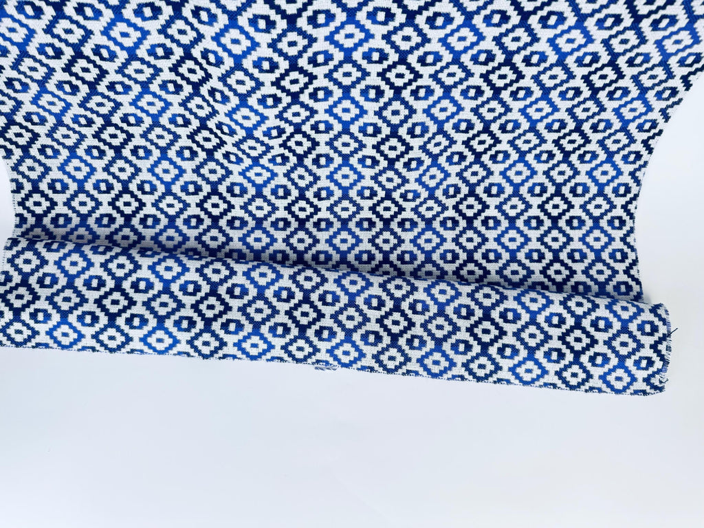 Product image for 'vintage purple white geometric thick woven jacquard fabric 27 x 55' (view a1d514)