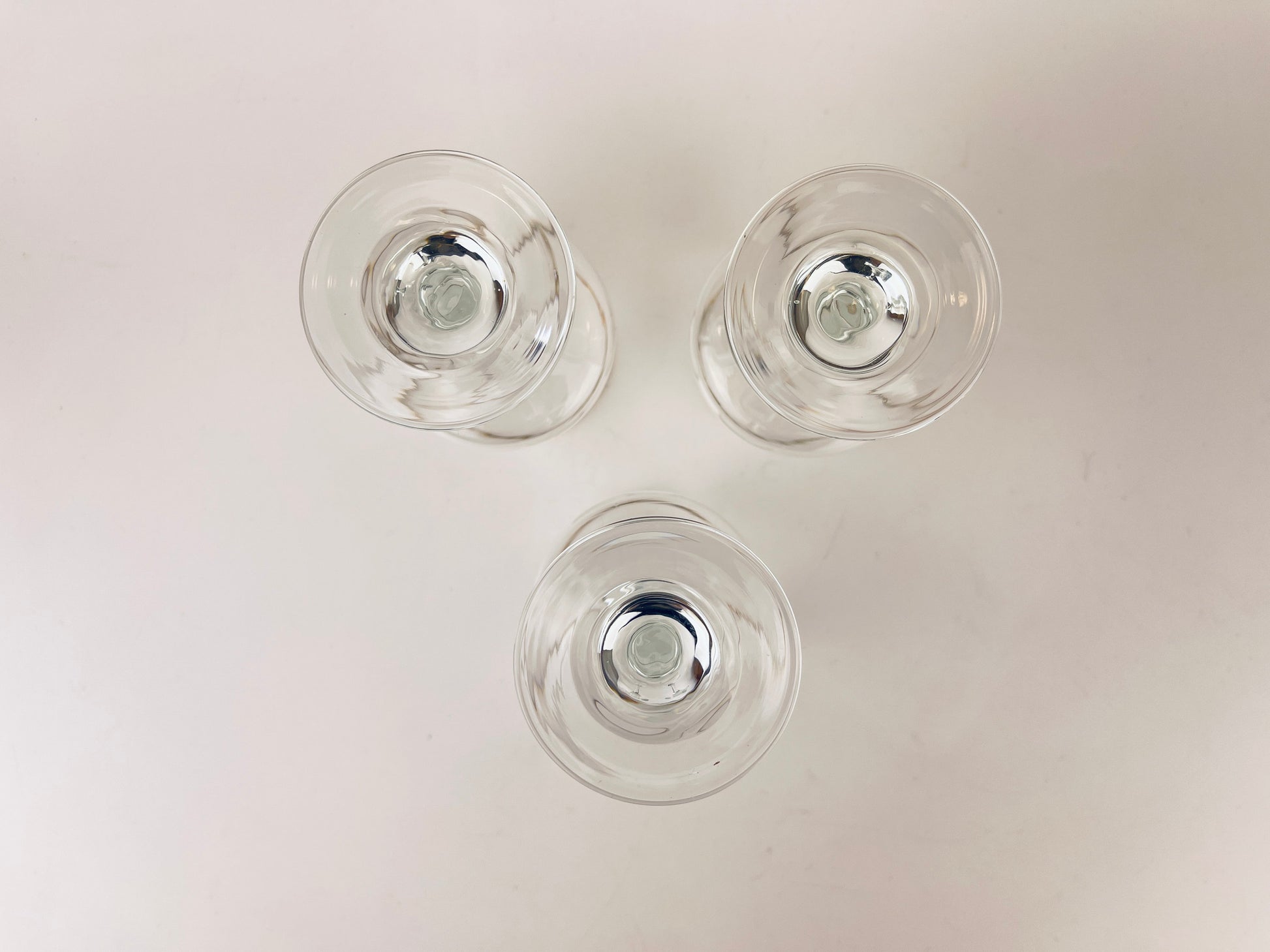Product image for 'vintage gold rimmed white matte pinwheel pattern mini goblets set of three 3 barware gift' (view 6a4a92)