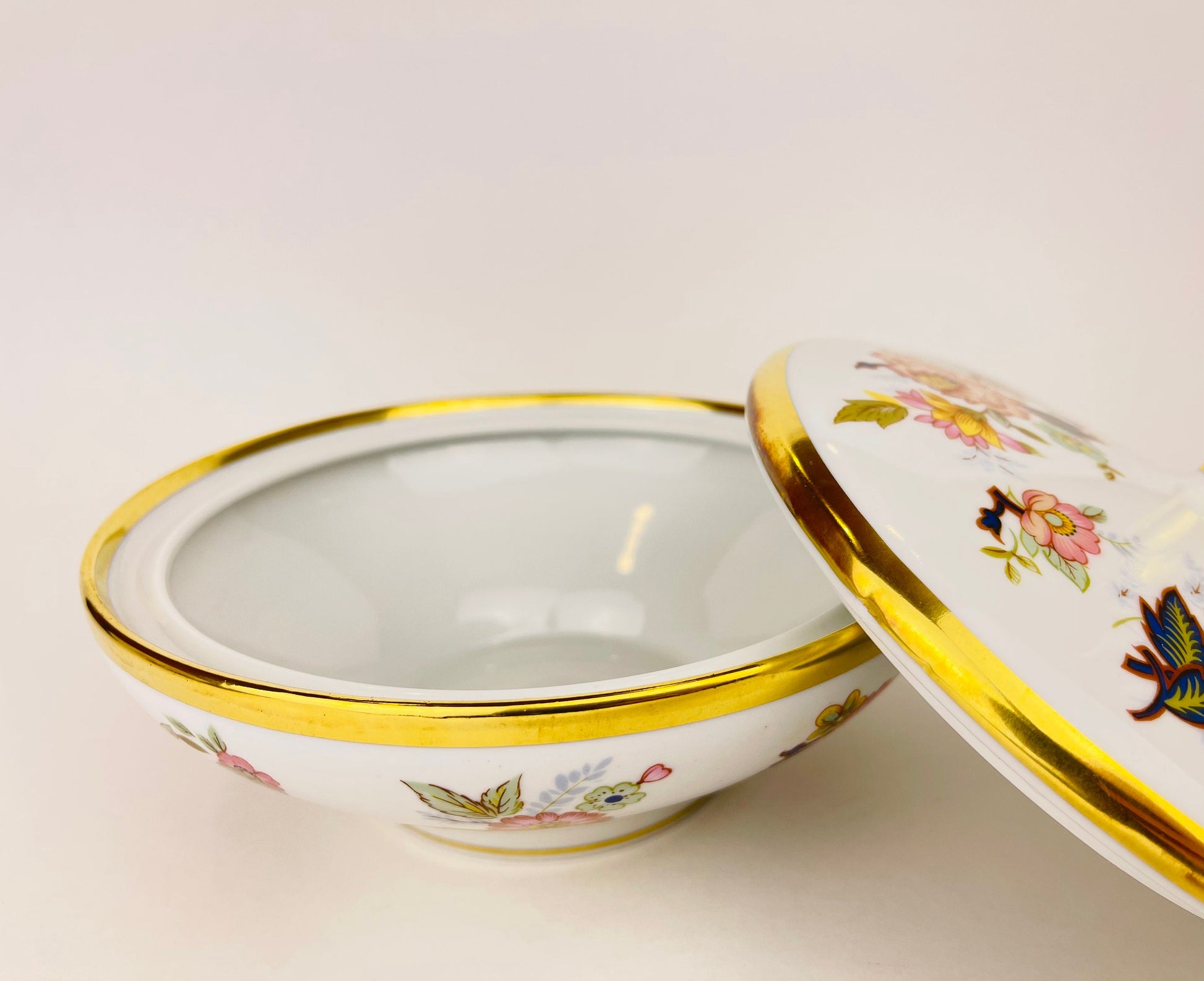 Product image for 'vintage floral porcelain candy trinket dish royal prozellan bavaria kpm germany handarbeit 1950' (view a99d1e)