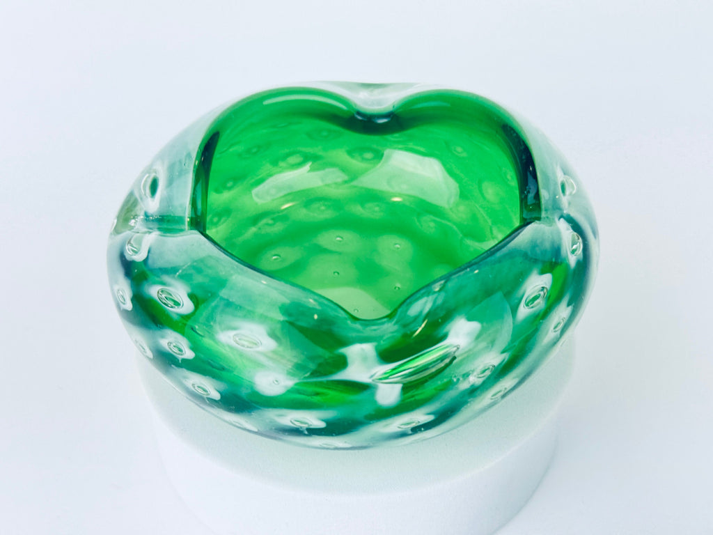 Product image for 'vintage green art glass ashtrays rolled rim bullicante controlled bubbles sold separately' (view 143c85)