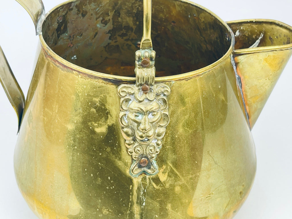 Product image for 'vintage brass lion watering can pot attractive aged metal patina' (view 42ca8d)