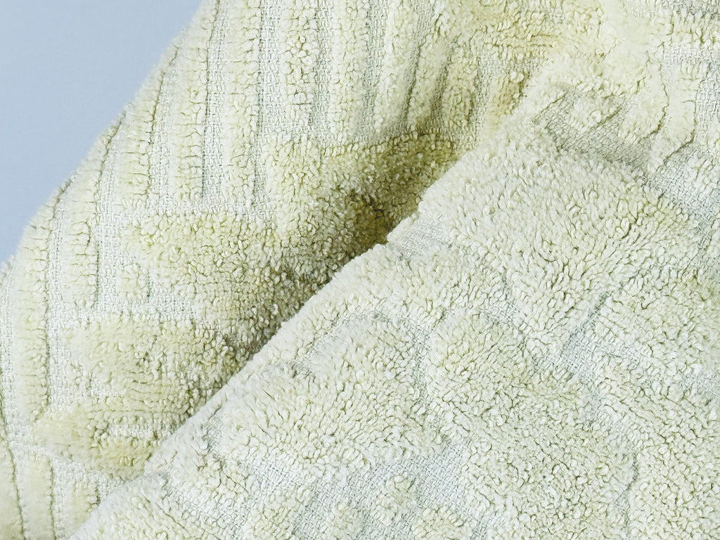 Product image for 'vintage pale yellow rose floral fringe bath shower towel cannon gold label made in usa' (view 6b36cc)