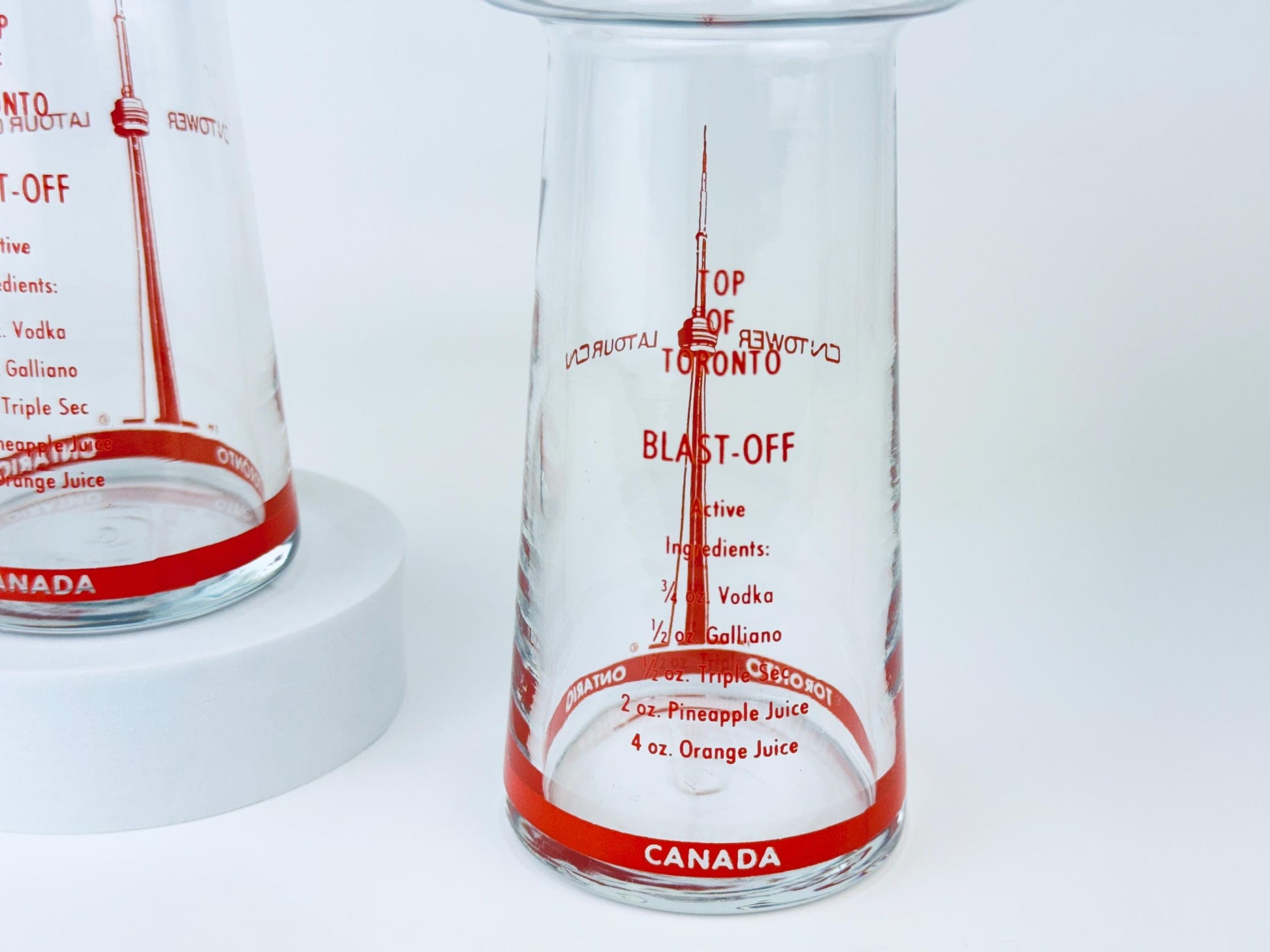 Product image for 'vintage cn tower toronto ontario canada souvenir glassware top of toronto blast off recipe barware dominion glassware made in canada' (view 6edc29)