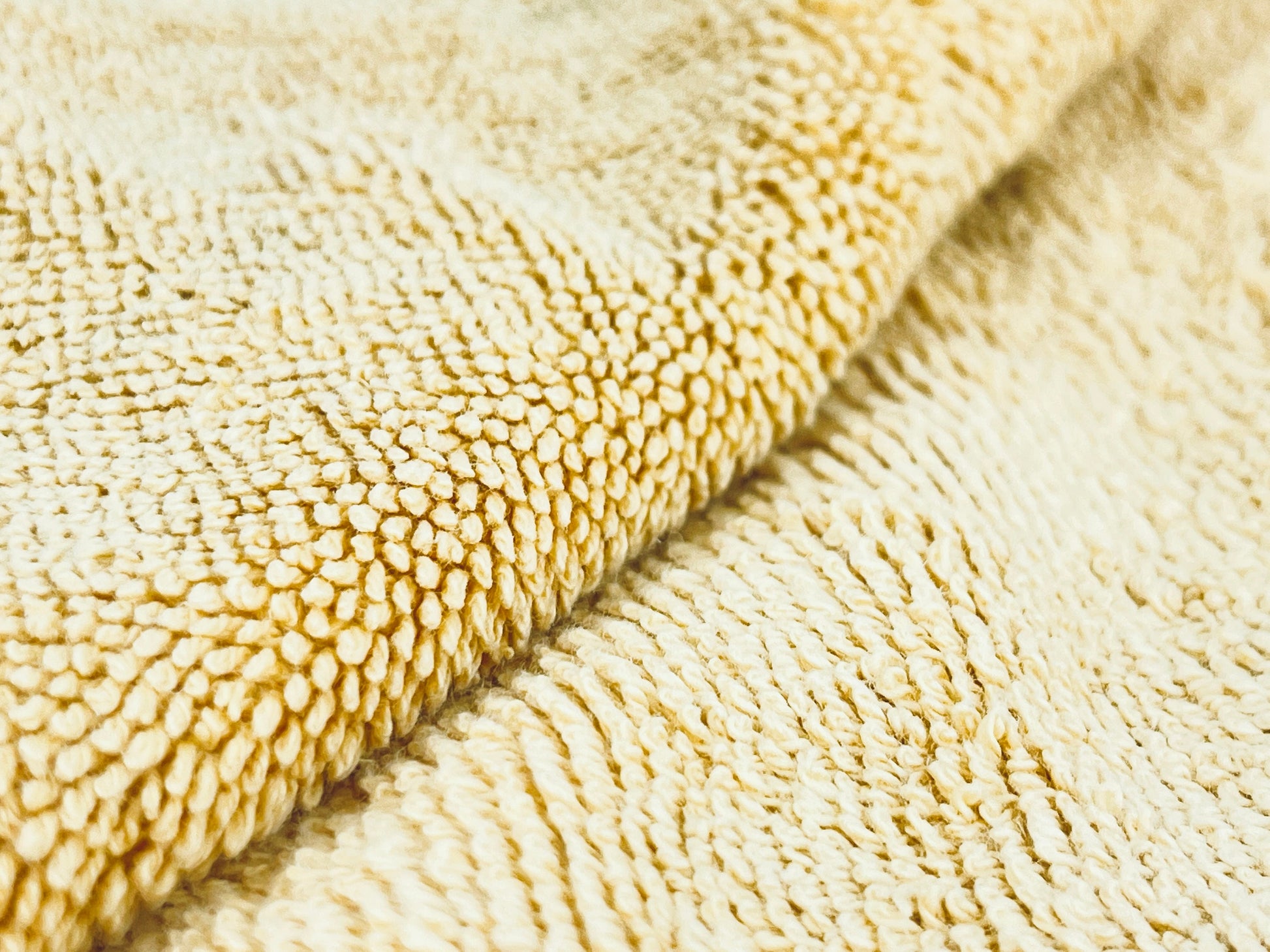 Product image for 'vintage martex all cotton bath mat butterscotch gold made in usa' (view 2d156f)