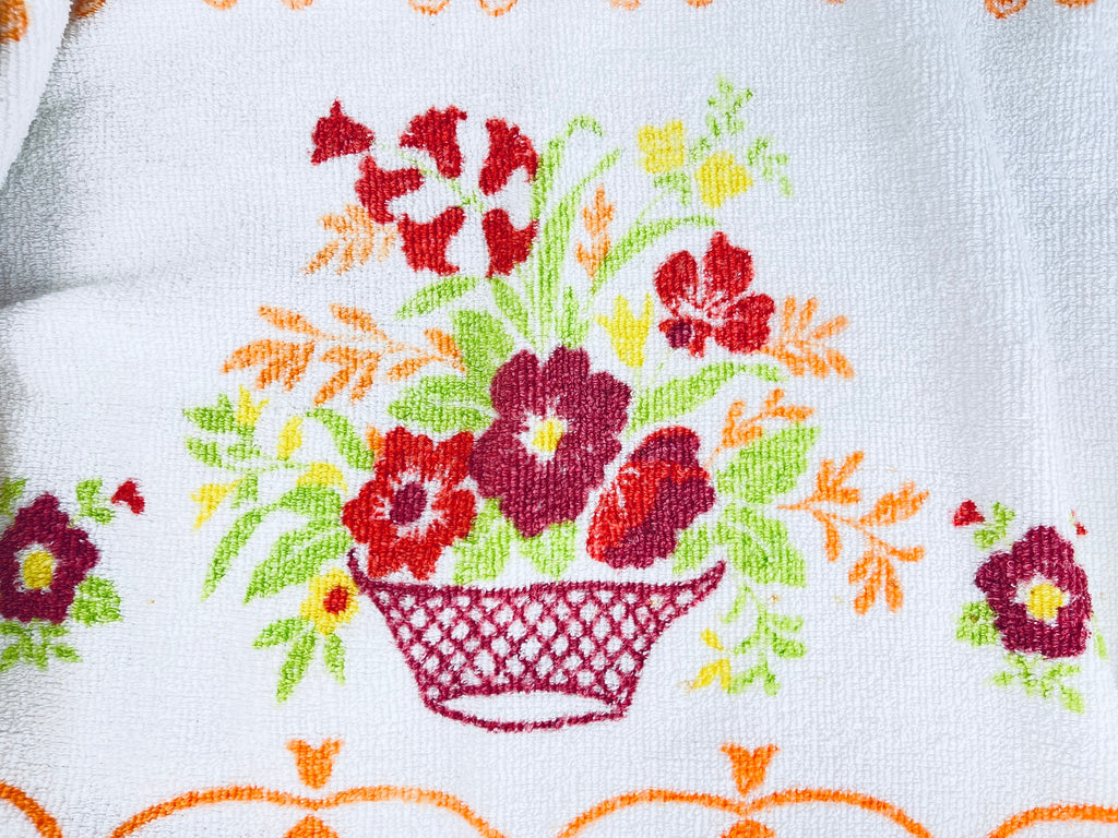 Product image for 'vintage floral beach towel blanket 100 loop cotton 49 x 59' (view 9525bd)