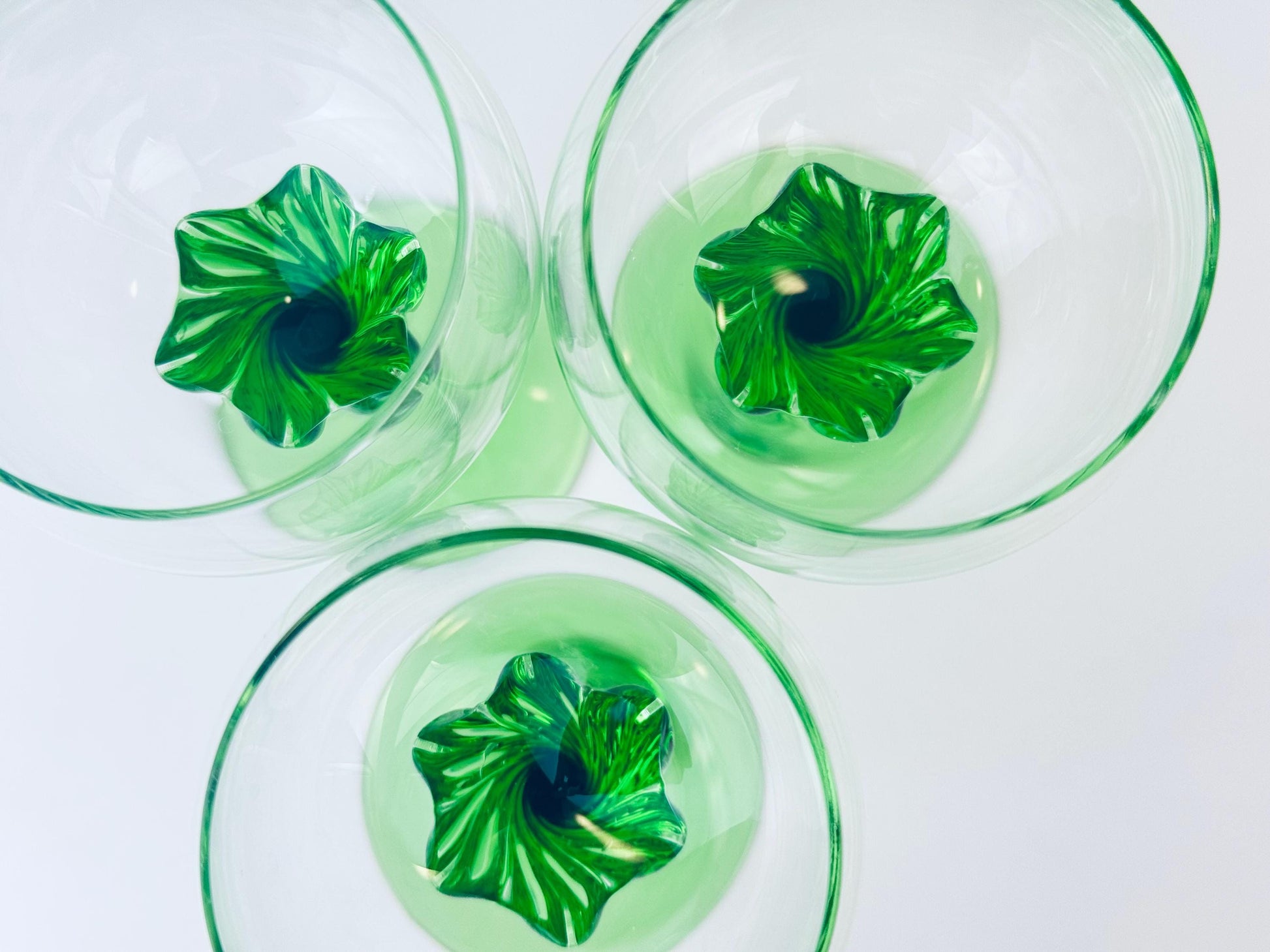 Product image for 'vintage 1970s green swirl stem wine glasses set of 3' (view c0397f)