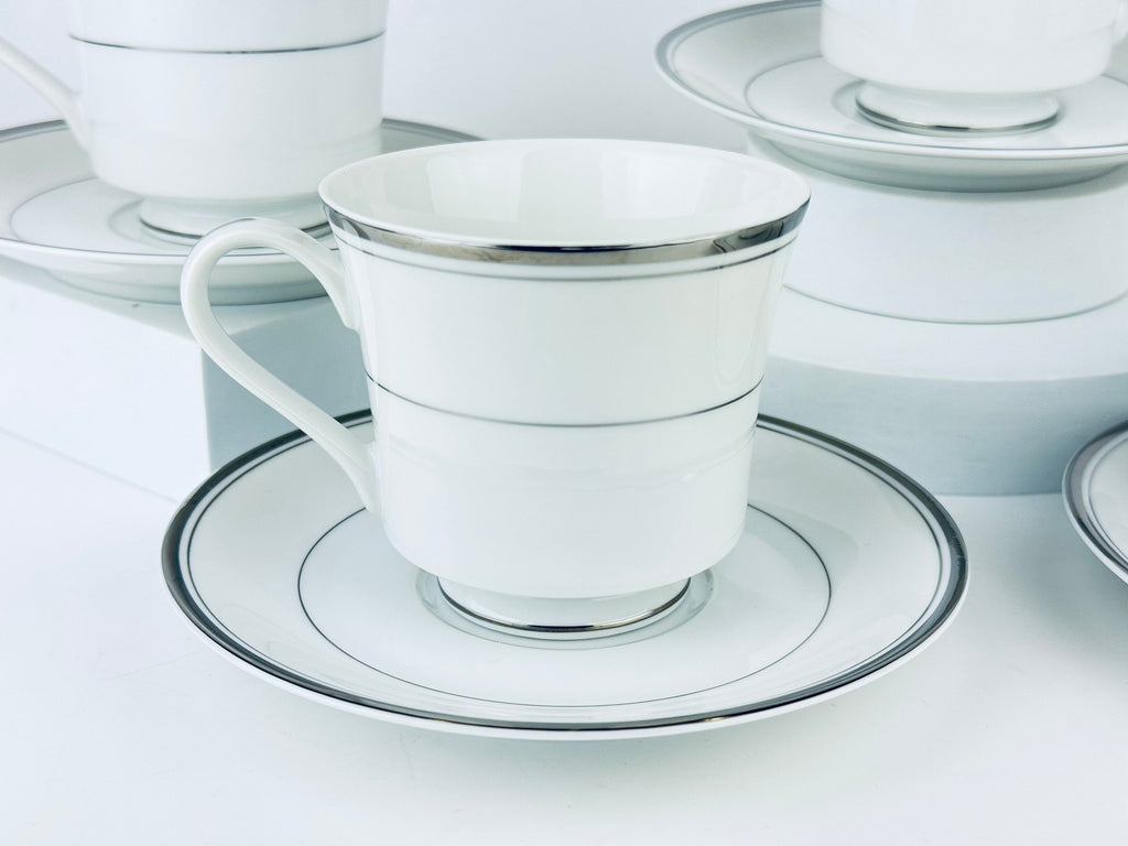 Product image for 'vintage wallace heritage newport white silver fine porcelain china tea cup saucer set of four 4 made in japan' (view 65582b)