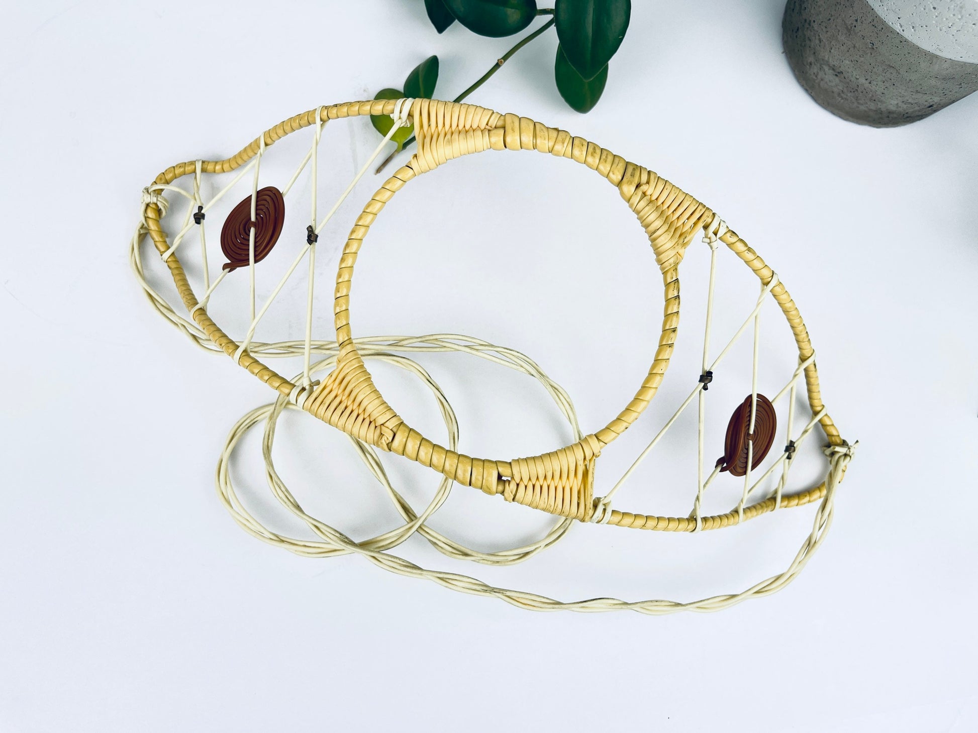 Product image for 'vintage ceiling plant hanger boho west german made kunstgewerblicher heimschmuck' (view 34374b)