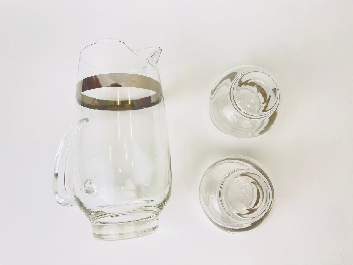 Product image for 'vintage dorothy thorpe cocktail set small pitcher 2 small glasses silver striped pattern made by libbey glass' (view 70c551)
