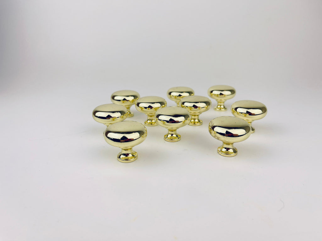 Product image for 'vintage shinny brass round circular knob drawer pull hardware new old stock nos individually priced' (view 14e1e6)