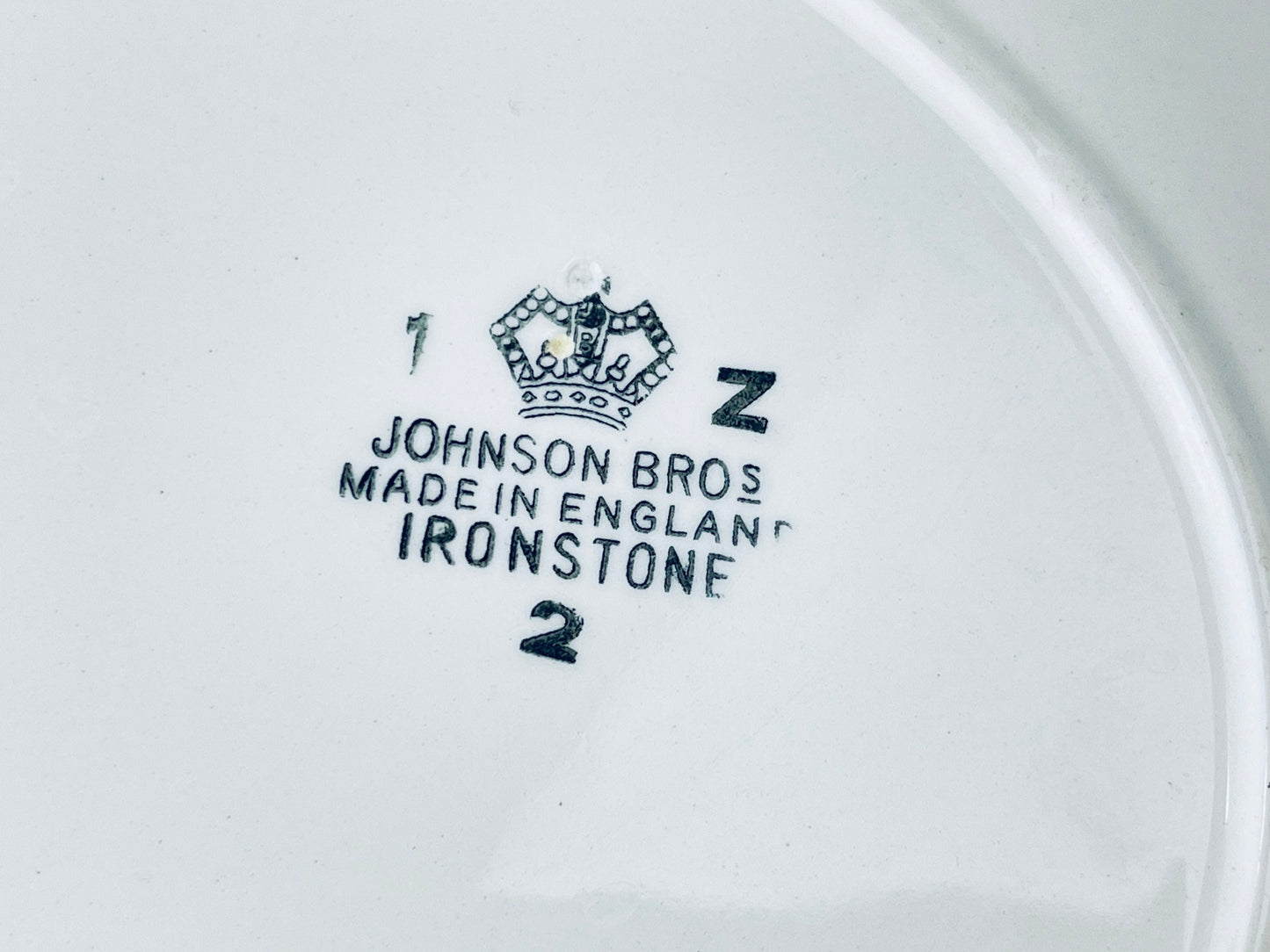 Product image for 'vintage pasadena johnson bros oval serving tray plater flower pattern ironstone made in england' (view d4c2a7)