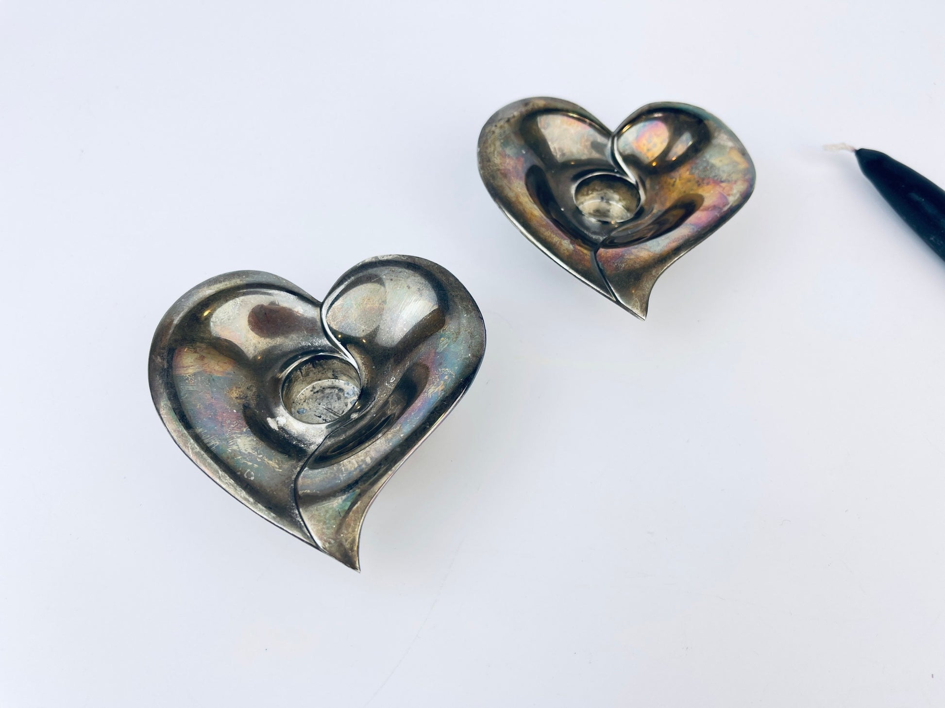 Product image for 'vintage silverplated metal heart tapered candle holder attractive aged metal patina set of two 2' (view 632452)
