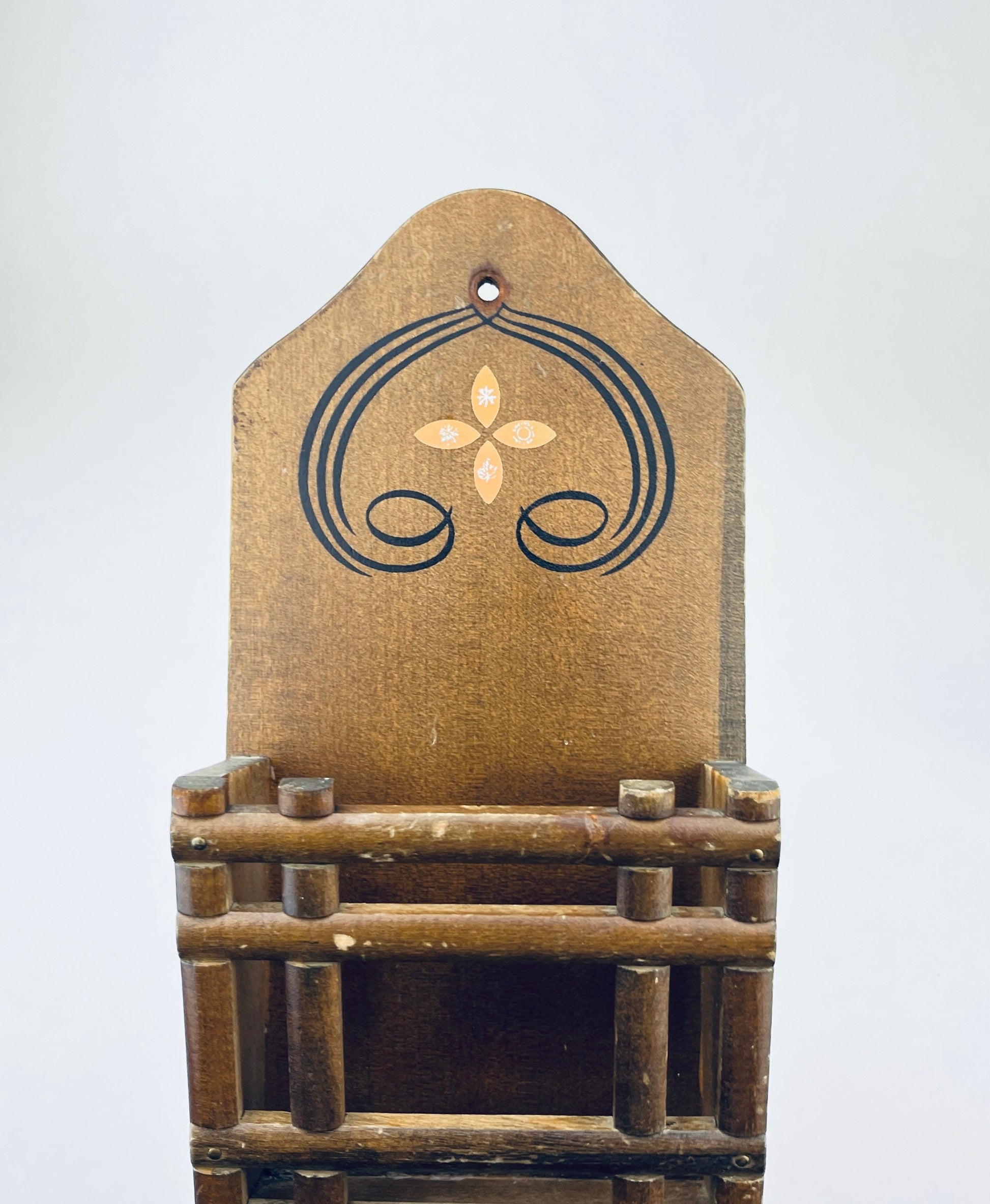 Product image for 'vintage hand carved japanese wall organizer folk art entryway shelf' (view e89093)