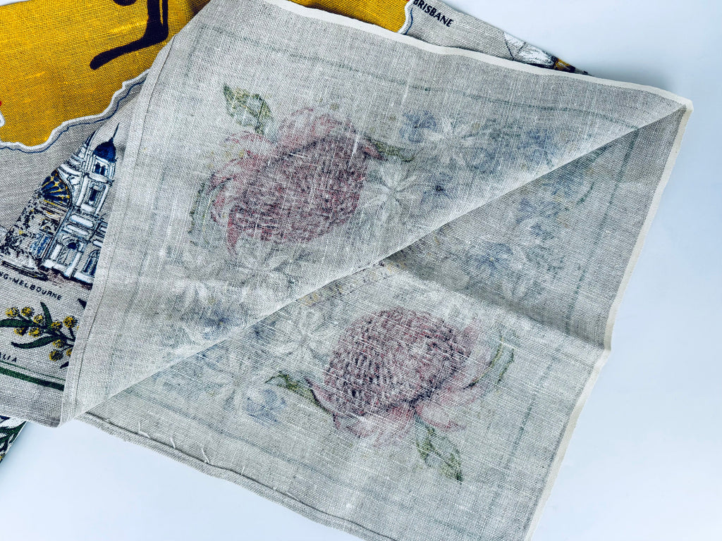 Product image for 'vintage australia linen souvenir table cloth pure linen australian souvenir made in poland' (view 0553df)