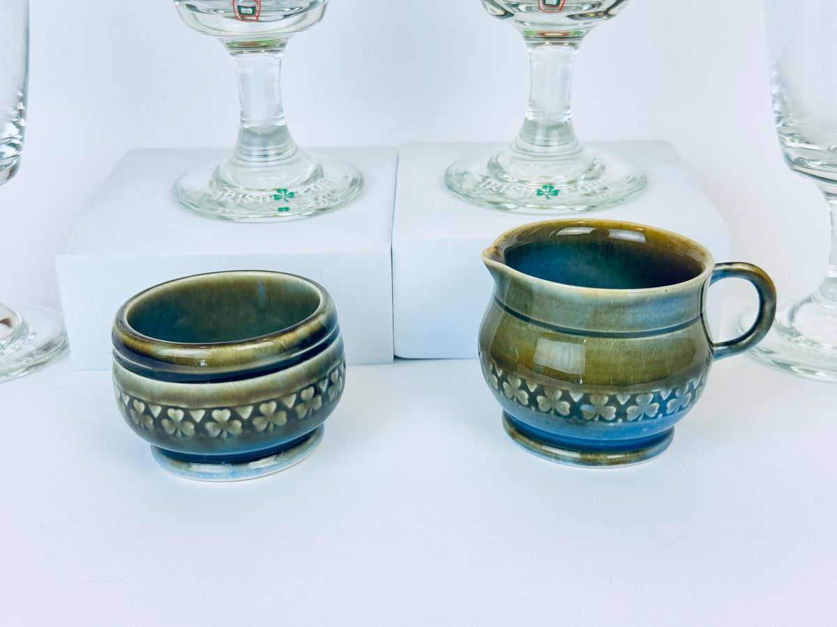 Product image for 'vintage irish coffee gift set 1970s glassware cream sugar linen towel' (view 448d9b)