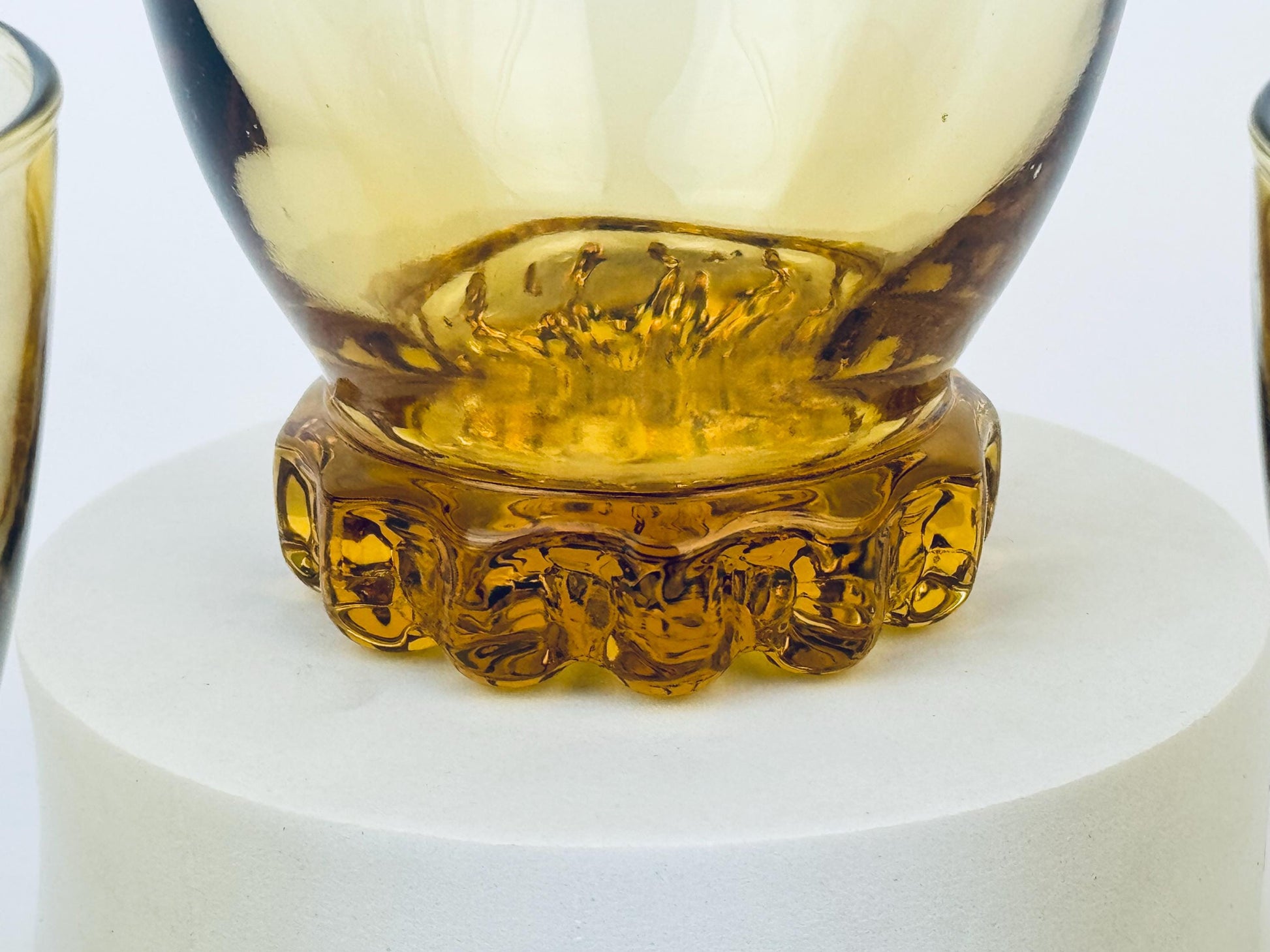 Product image for 'vintage libbey crystal sonnet gold amber glasses set of three 3' (view 07a280)