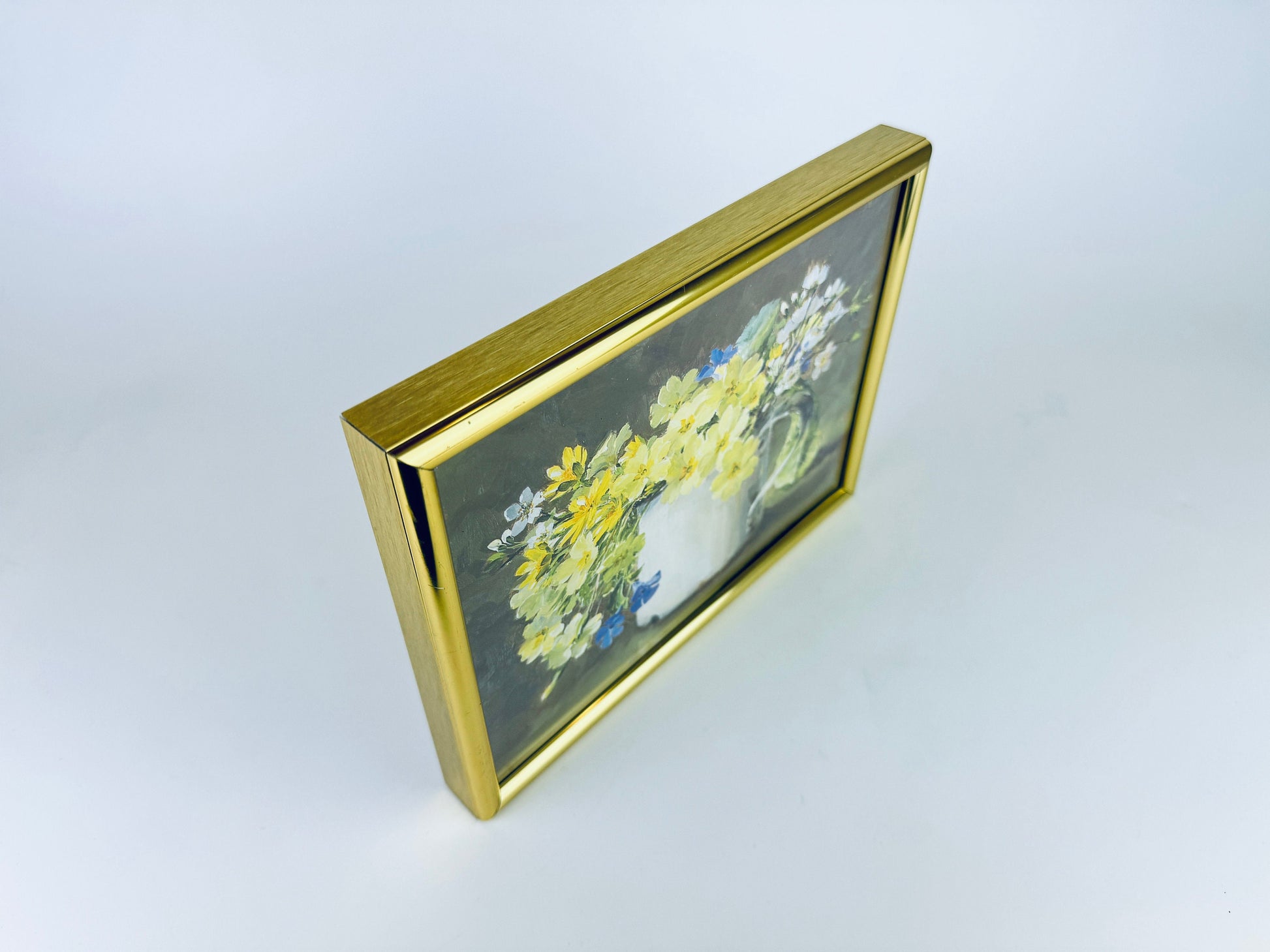 Product image for 'vintage wall mount brushed gold tone metal 6 x 8 picture frame pressure held back frames sold separately' (view 168be1)