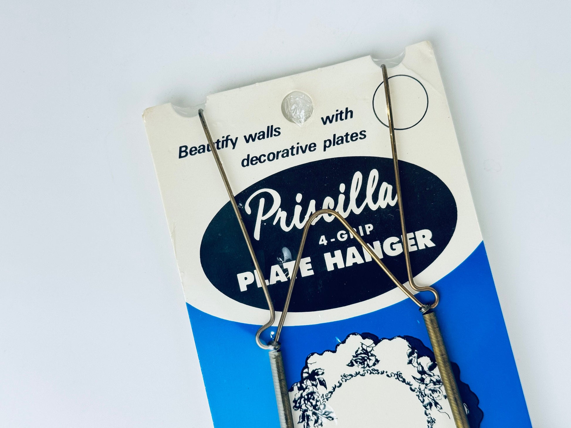 Product image for 'vintage priscilla gold metal plate hanger new old stock nos sold separately' (view a7aa0c)