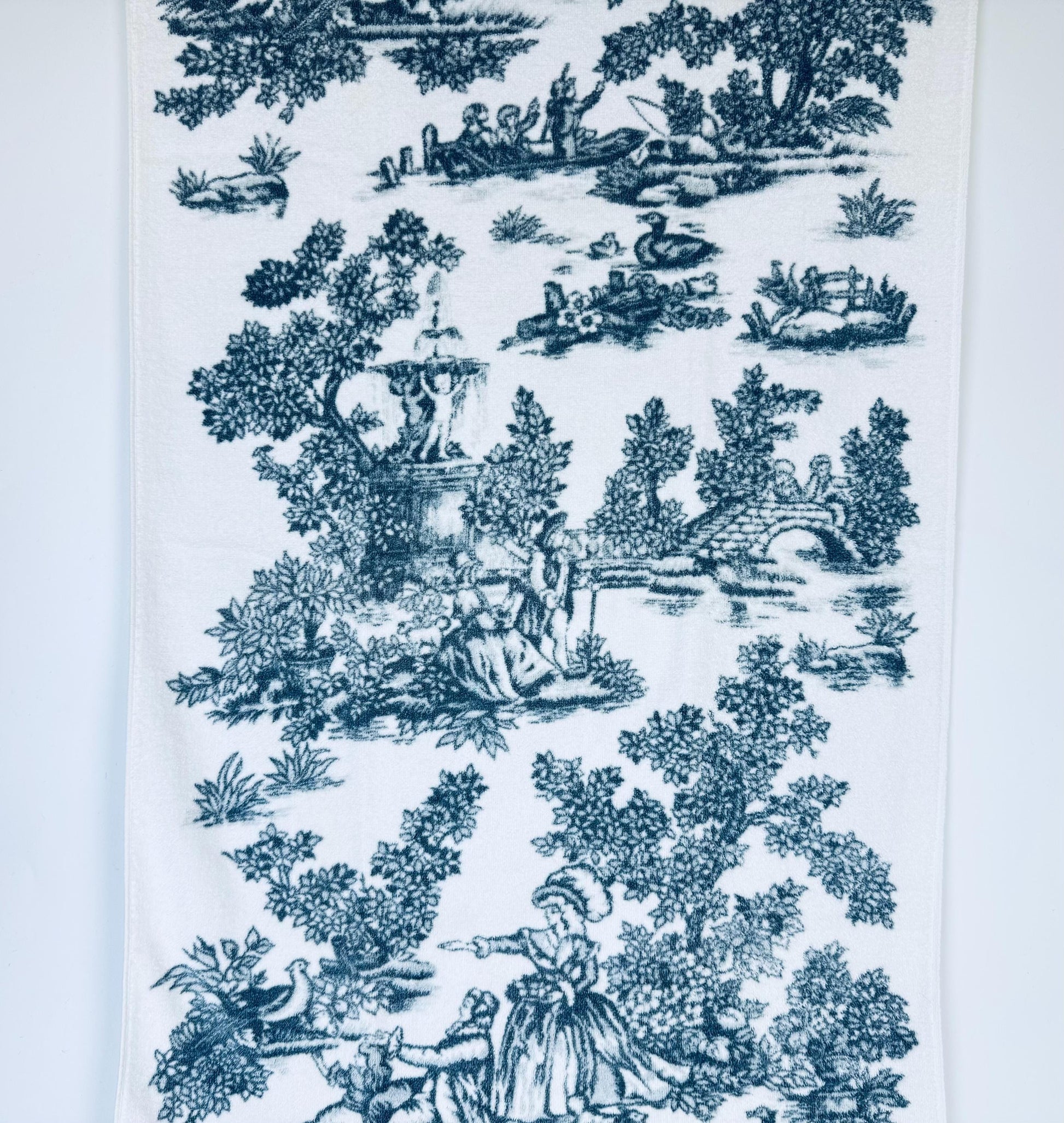 Product image for 'vintage toile print white dark grey fringe bath towel made in canada by wabasso 100 cotton towels sold separately' (view 5dab8a)