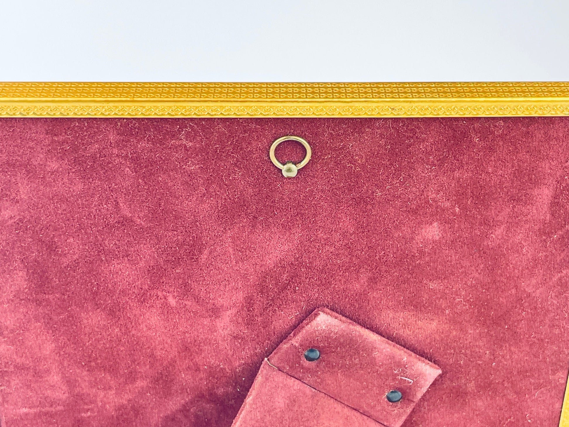 Product image for 'vintage ornate gold white 8 x 10 picture frame hollywood regency style' (view 51659b)